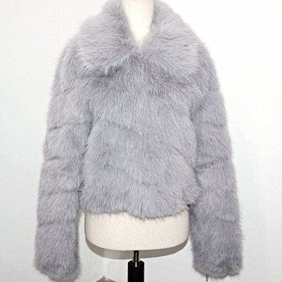 Avec Les Filles Luxurious Faux-Fur Cropped Paneled Coat in Grey Blue sz XS $199 - Picture 6 of 16